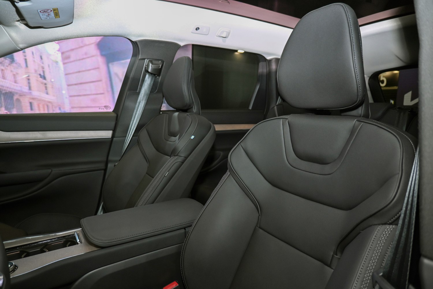 Premium leather front seats with modern ergonomic design