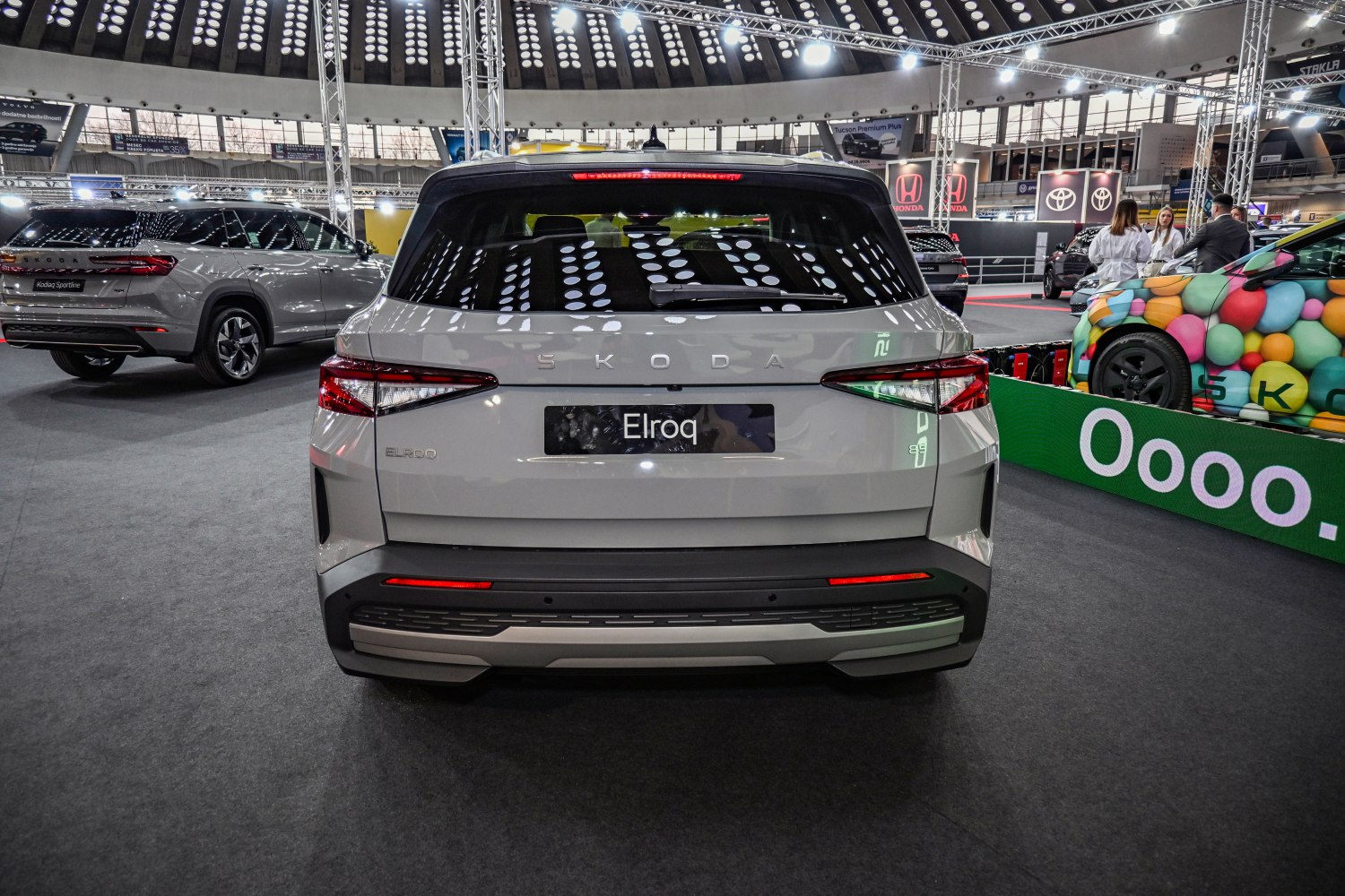 Rear view of modern SUV with sleek taillights and bold branding