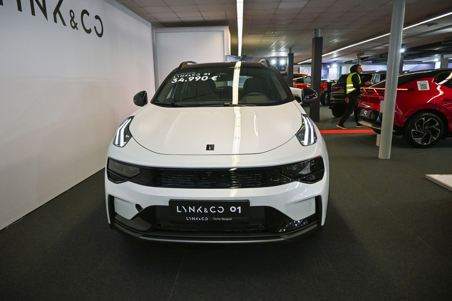 2023 Lynk & Co 01 (facelift 2022) Front View