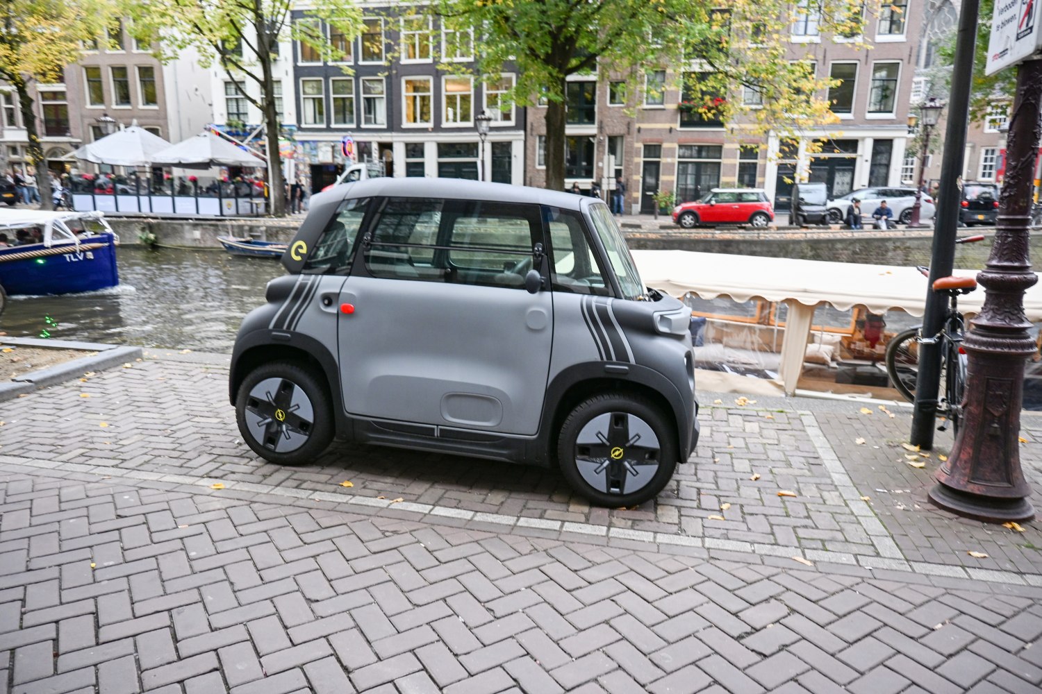 Compact electric vehicle with modern design side view
