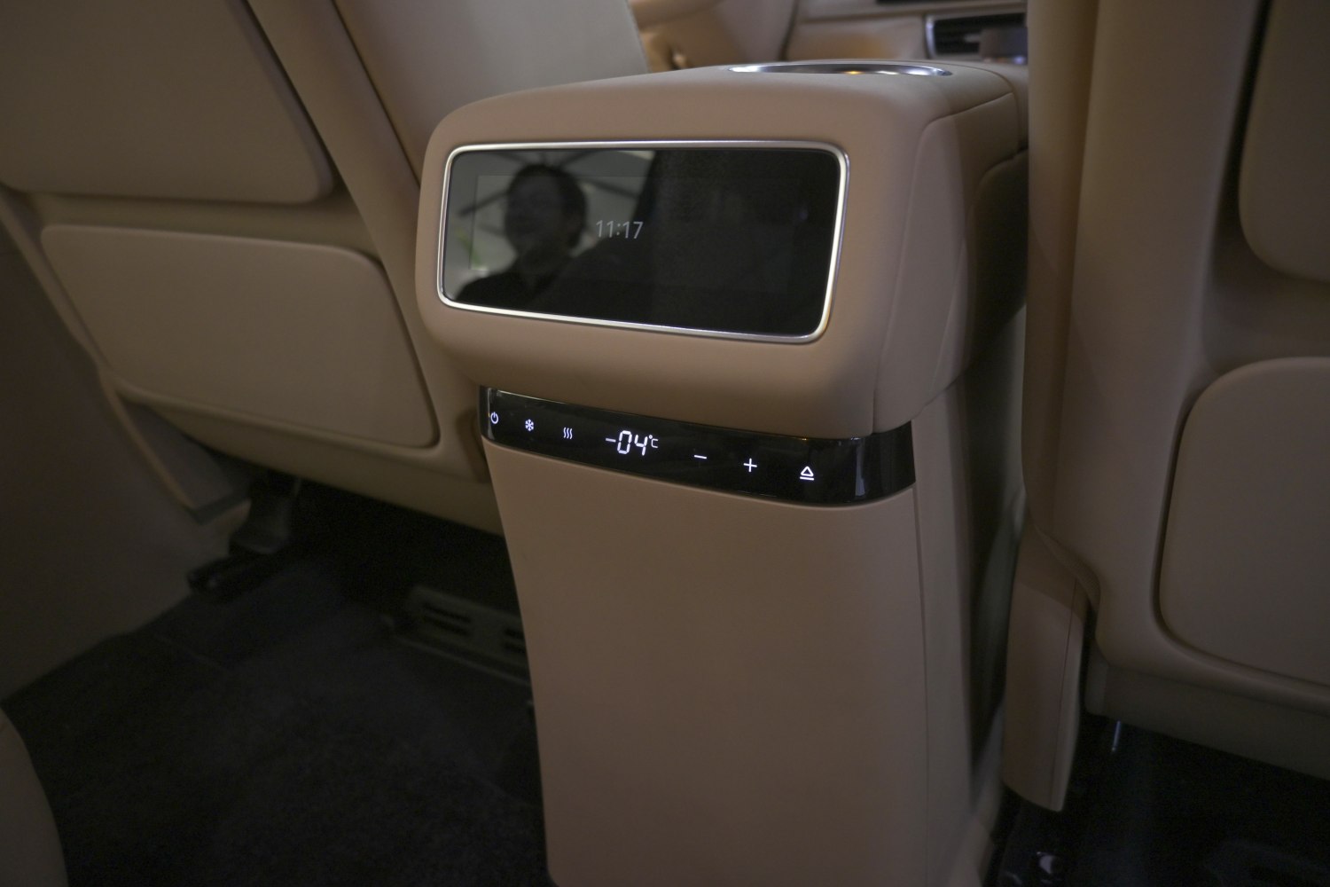 Rear console with digital climate control and touchscreen display