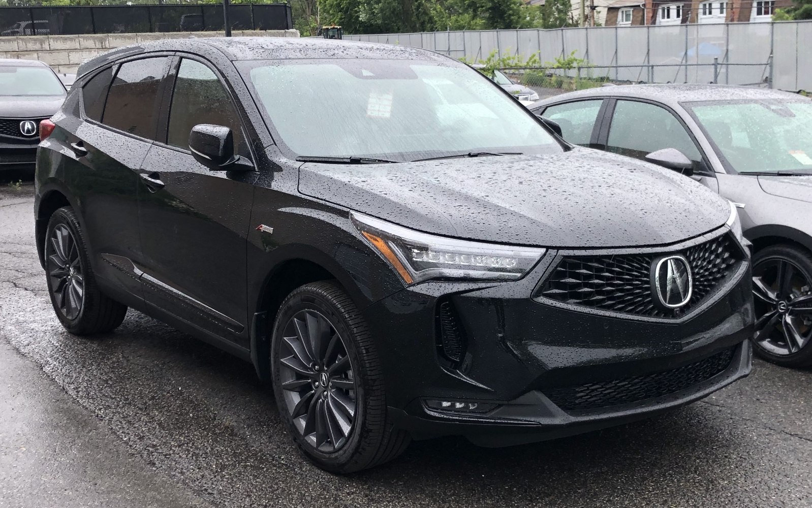 SUV with LED headlights and black alloy wheels