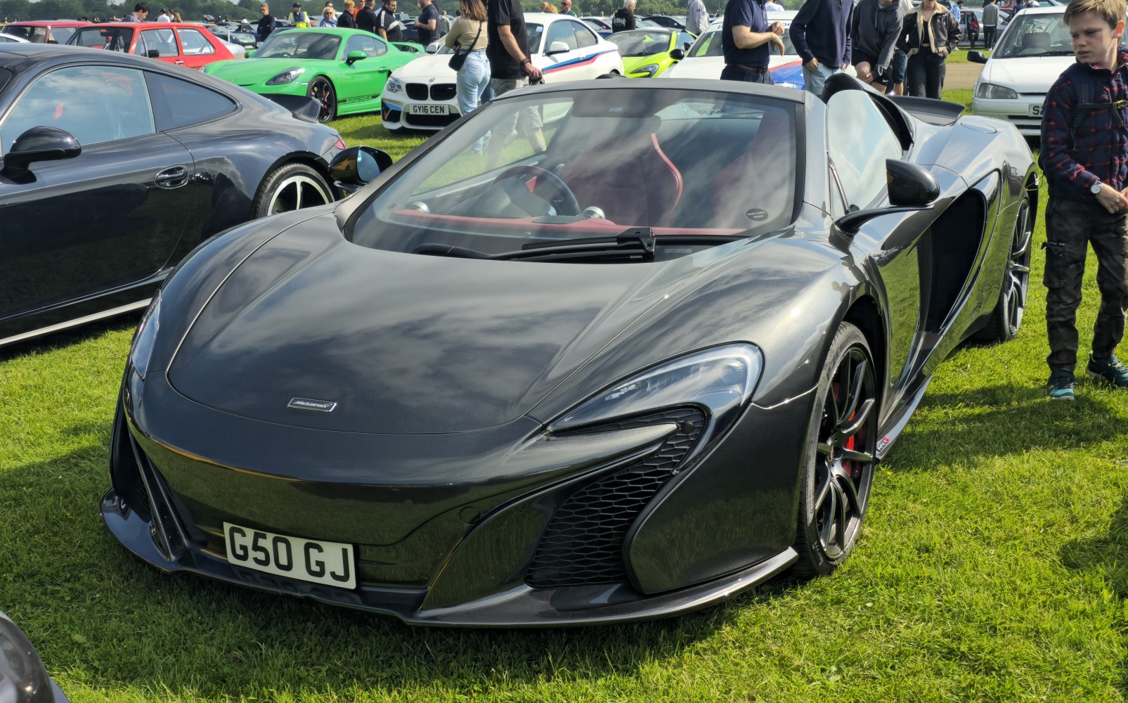 Aerodynamic front fascia and open convertible design