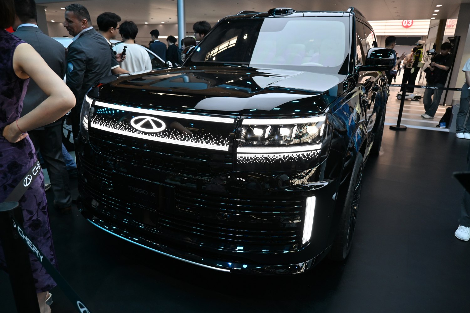 Futuristic front grille with illuminated LED headlights