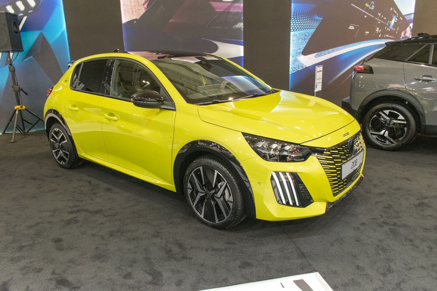 Compact hatchback with dynamic front grille and vertical LED lights