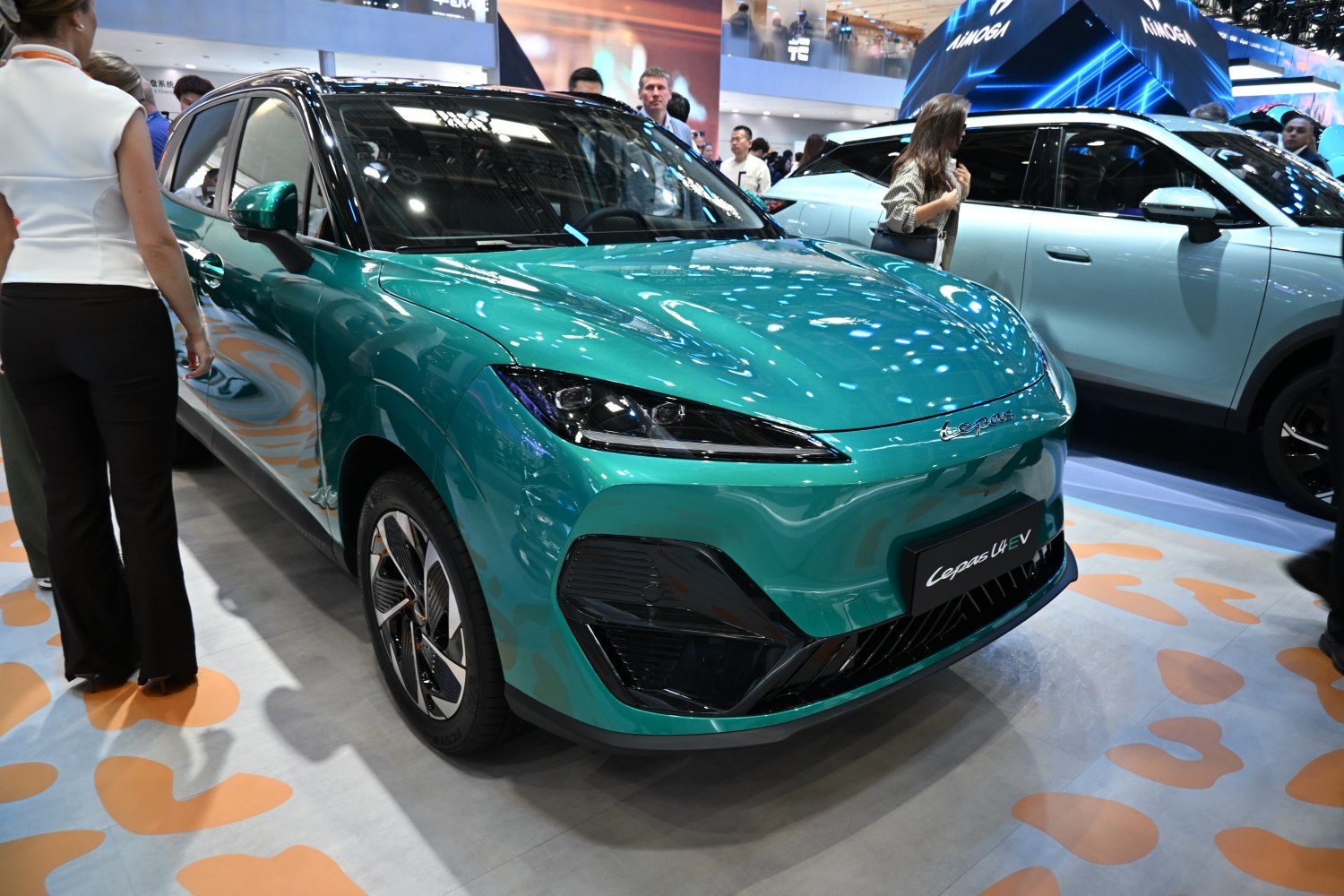 Sleek headlights and aerodynamic front bumper design
