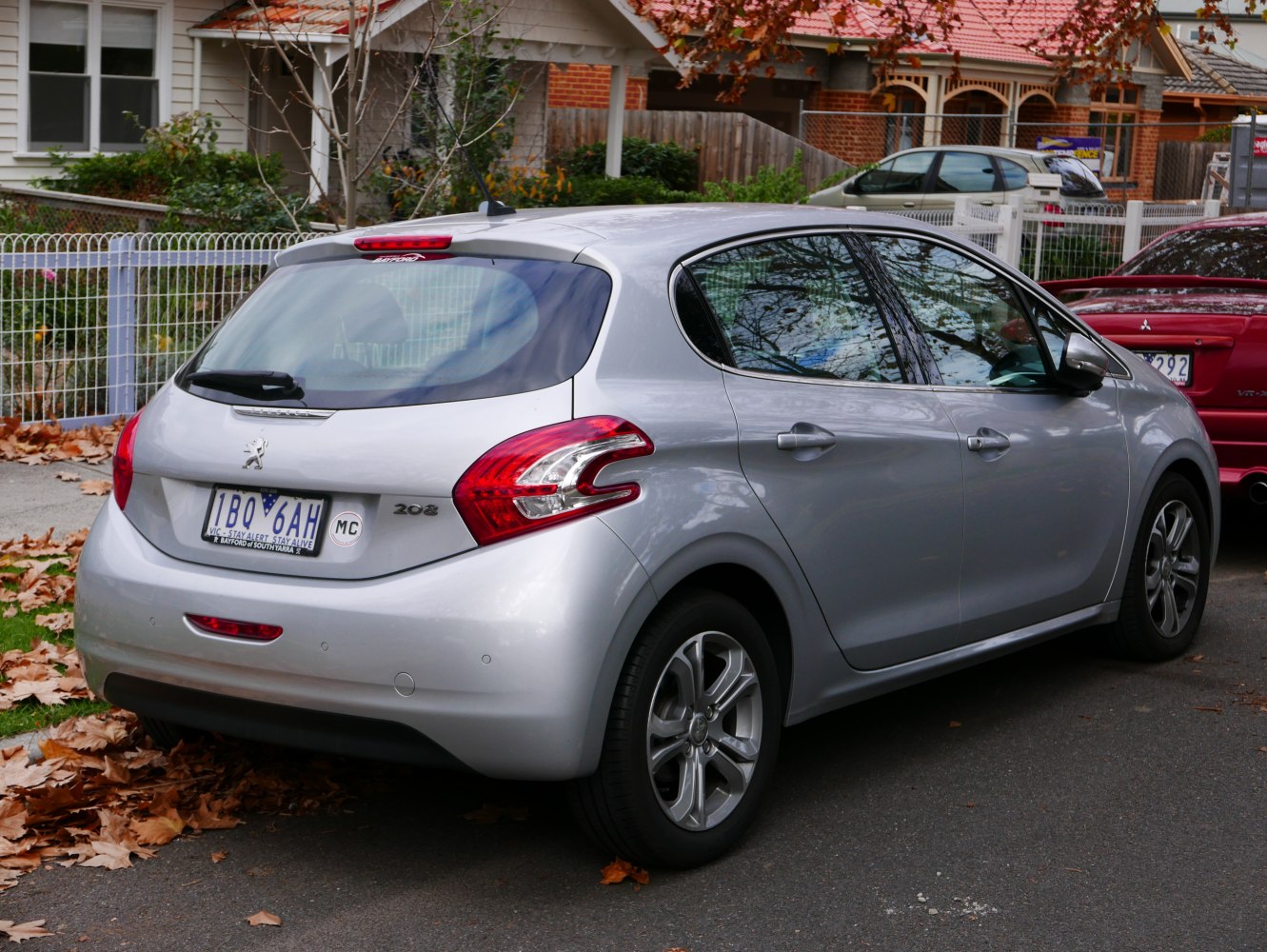 Rear hatchback with tailgate and distinct taillights