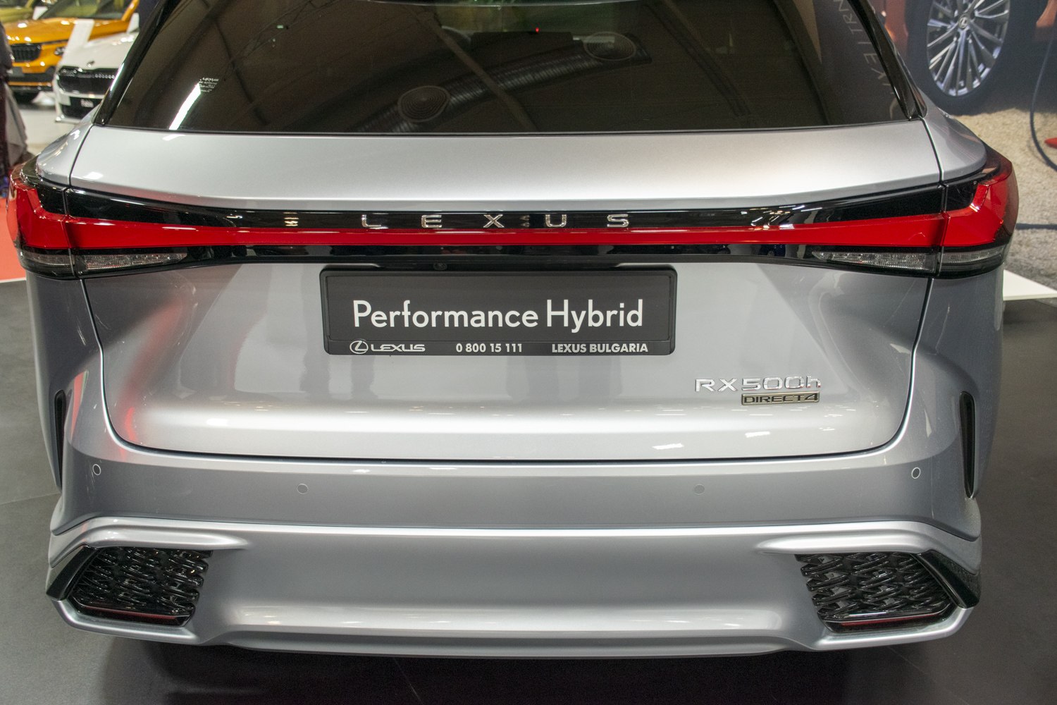Rear view with light bar and Performance Hybrid badging