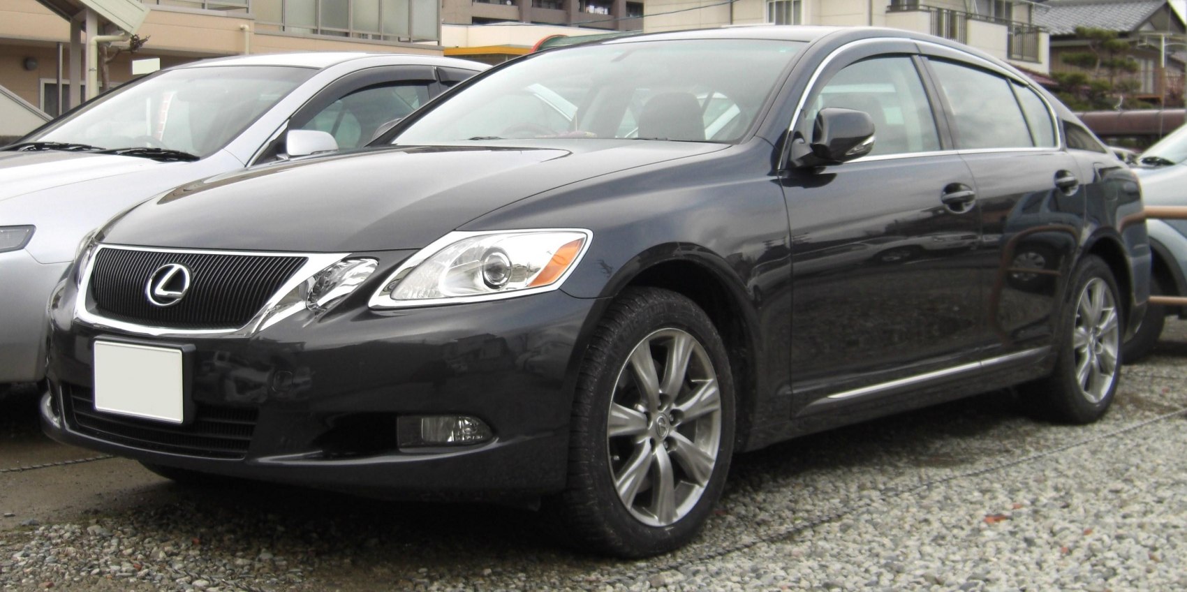 Front and side profile with headlights and alloy wheels