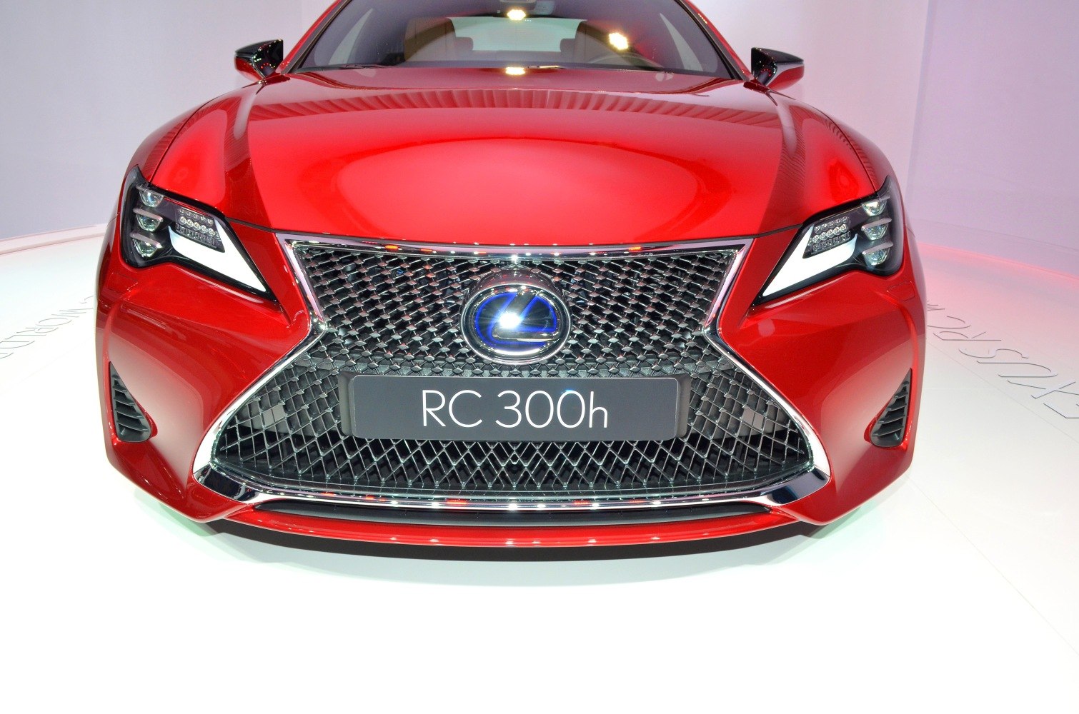 Close-up of Lexus RC 300h facelift front grille and headlights
