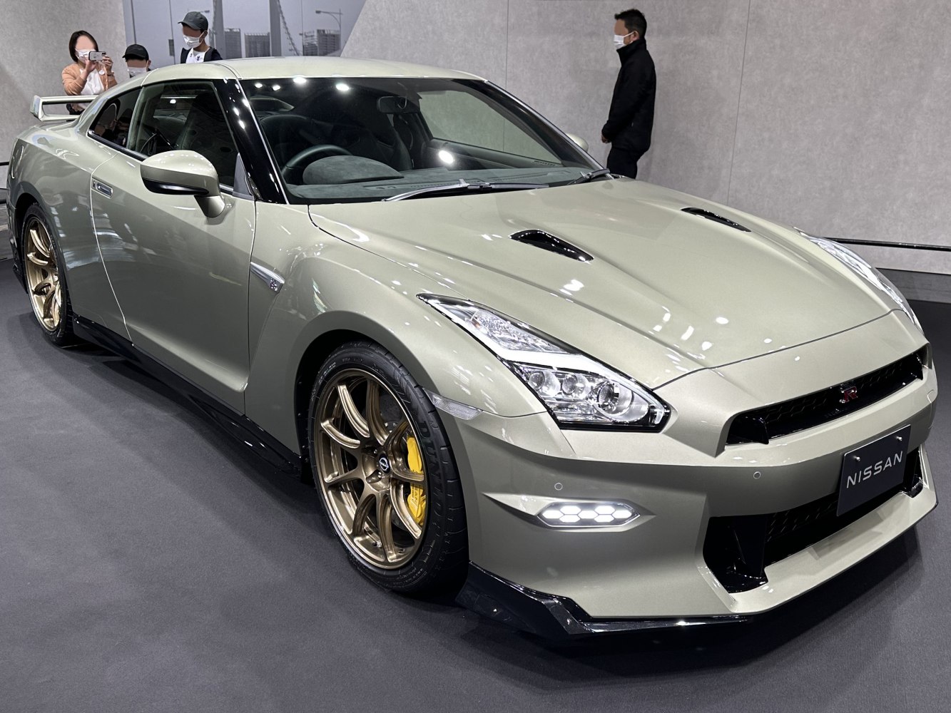 Aggressive front end with LED lights and gold multi-spoke alloy wheels