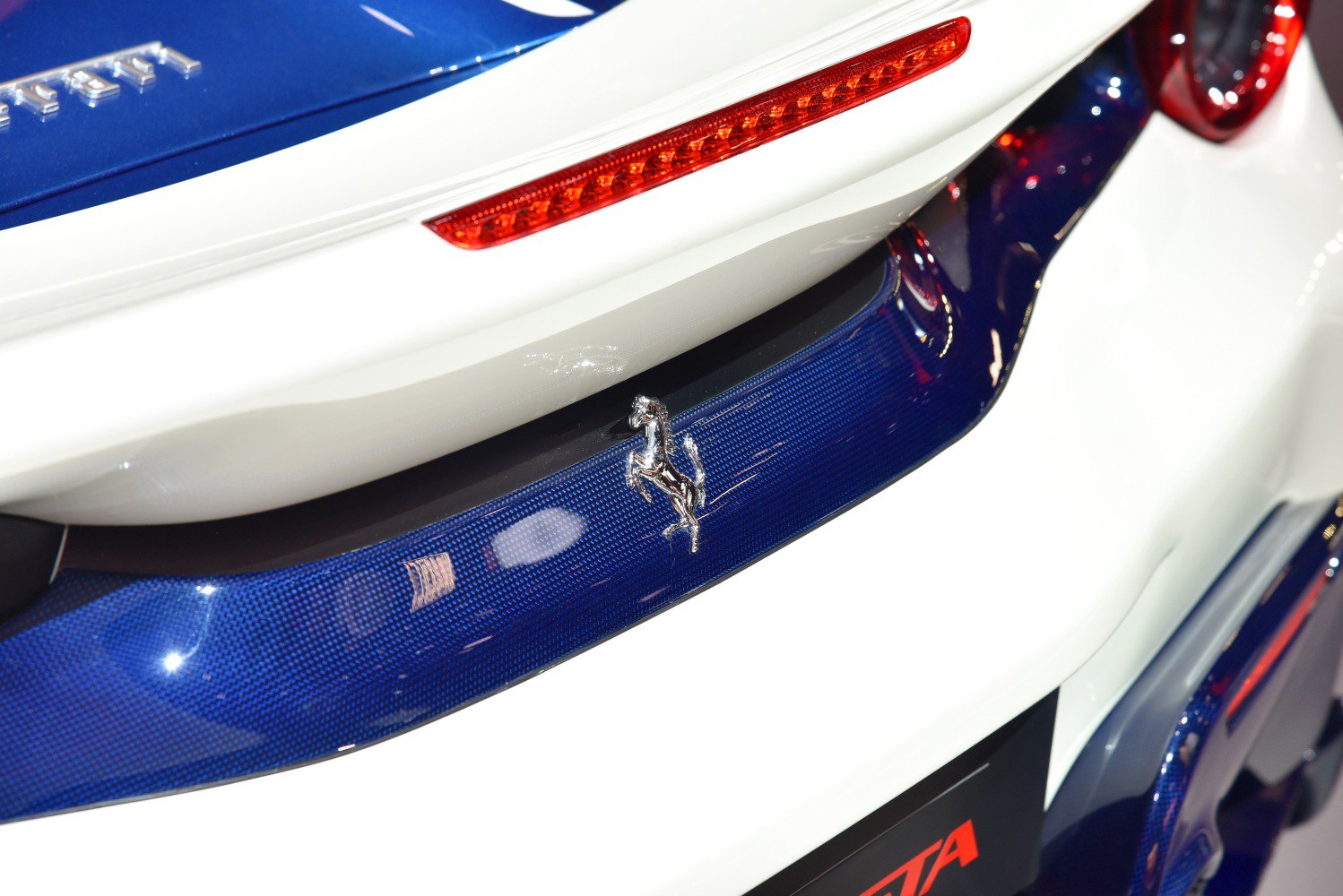 Rear detail with carbon fiber and prancing horse emblem