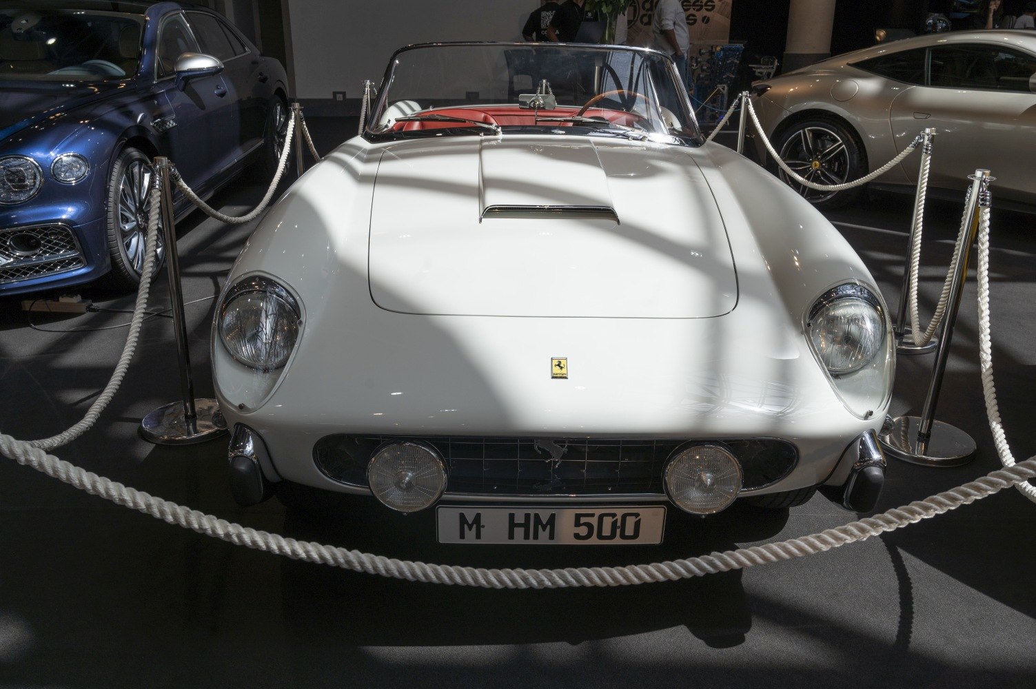 Convertible front with retro round headlights and chrome fog lamps