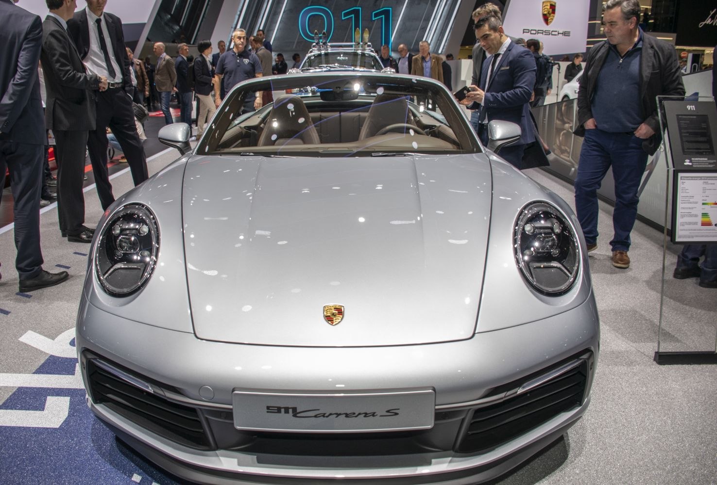 Front view of Porsche 911 Cabriolet headlights and hood design