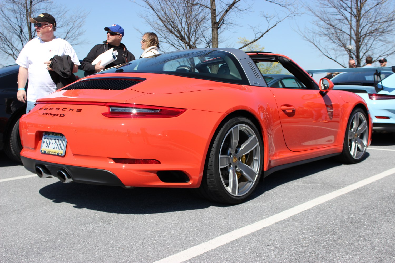 Rear and side view with Targa bar and sport alloy wheels
