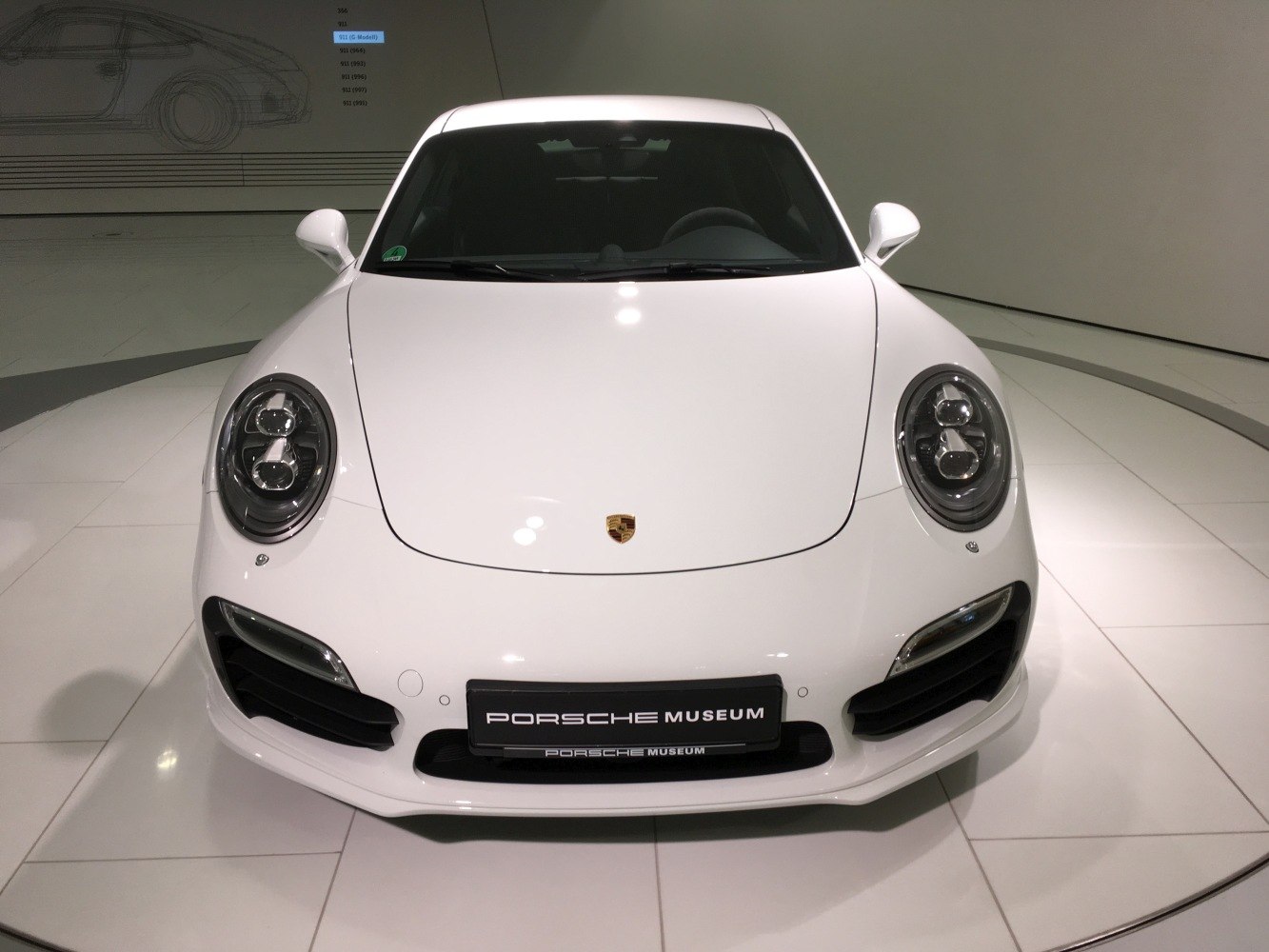 Front view with LED headlights and aerodynamic bumper