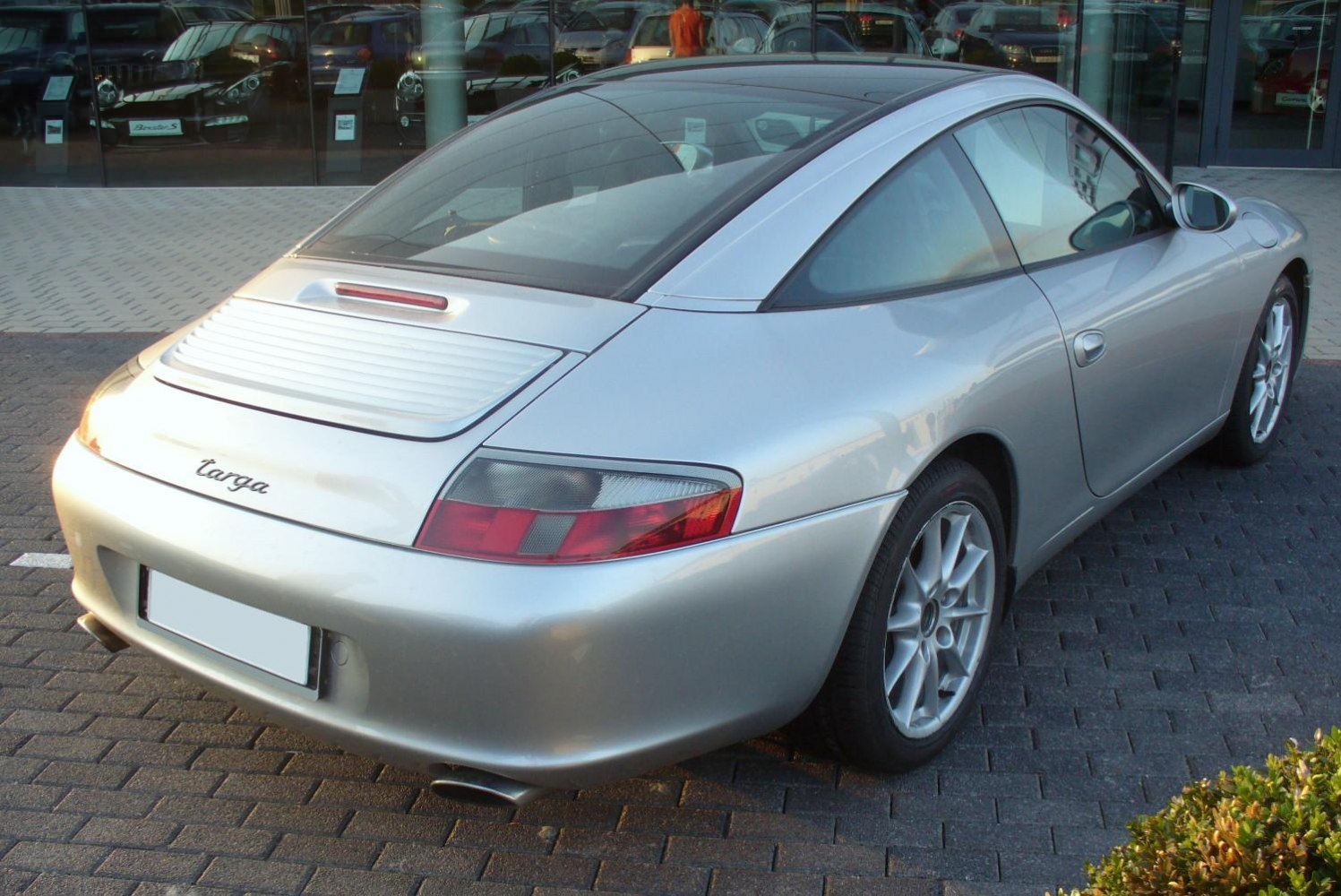 Rear view of coupe with distinctive Targa roof and tail lights
