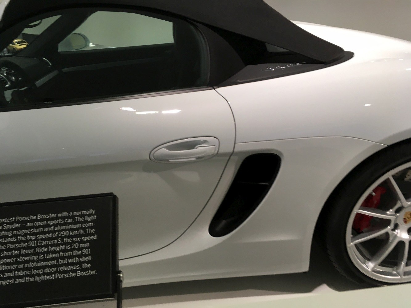Side door, air intake vent, rear wheel with alloy rims