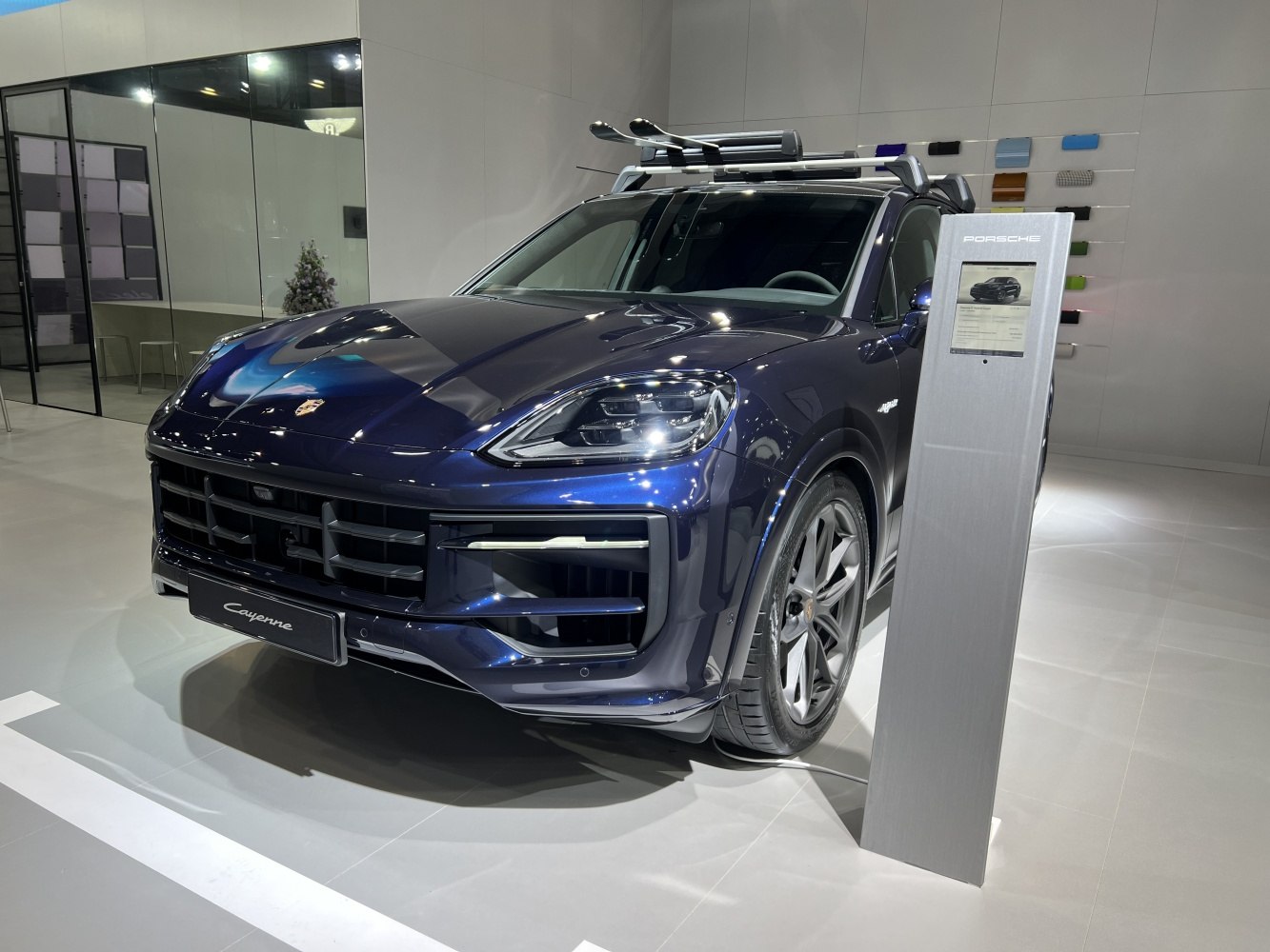 Front view of 2023 SUV with roof rails