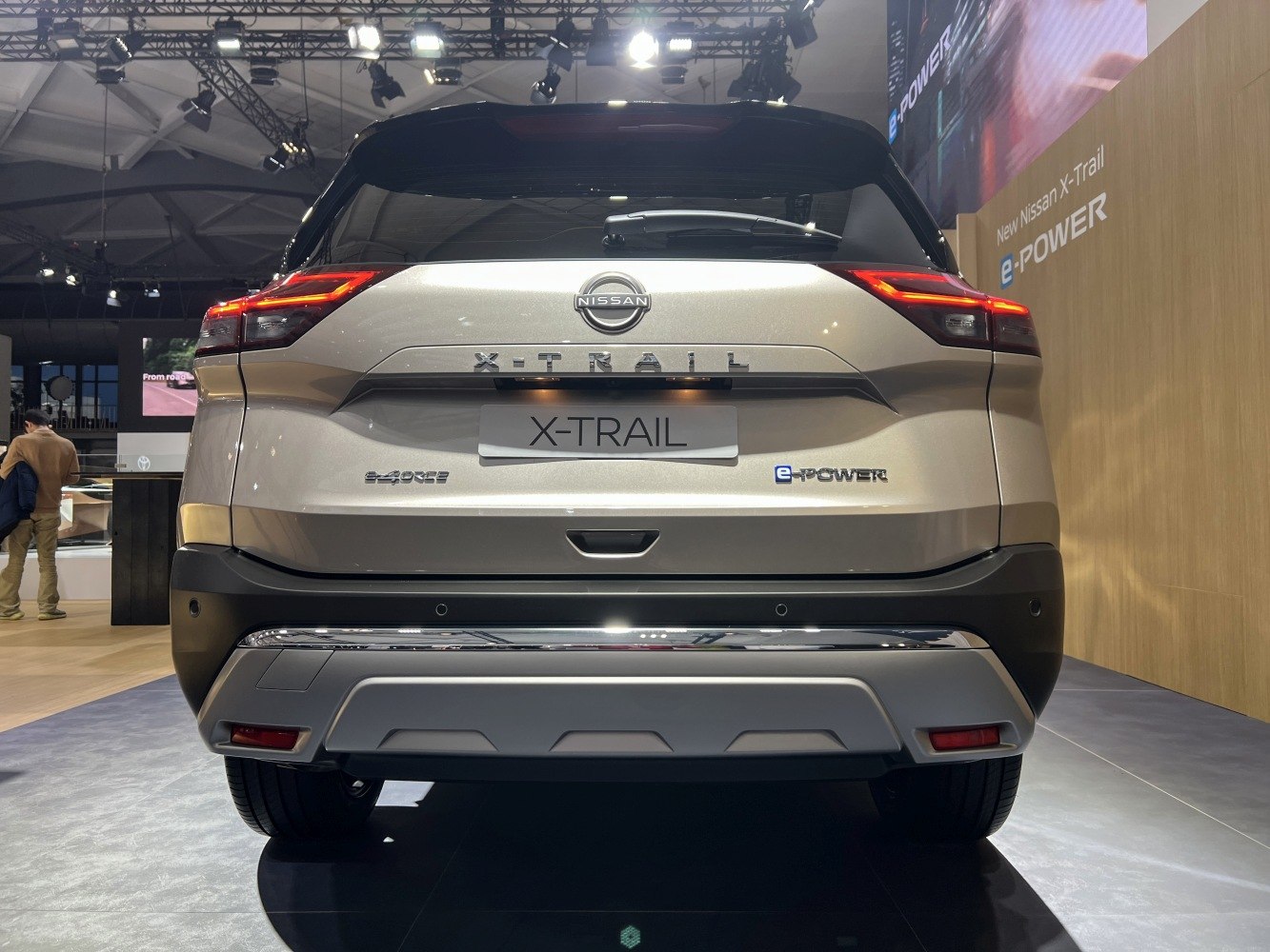 Rear design with e-POWER badge and distinct taillights