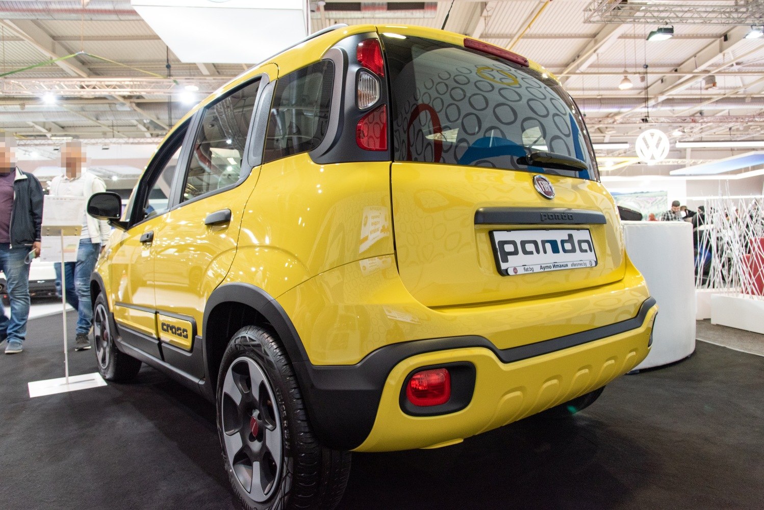 Rear view with black cladding and unique bumper design