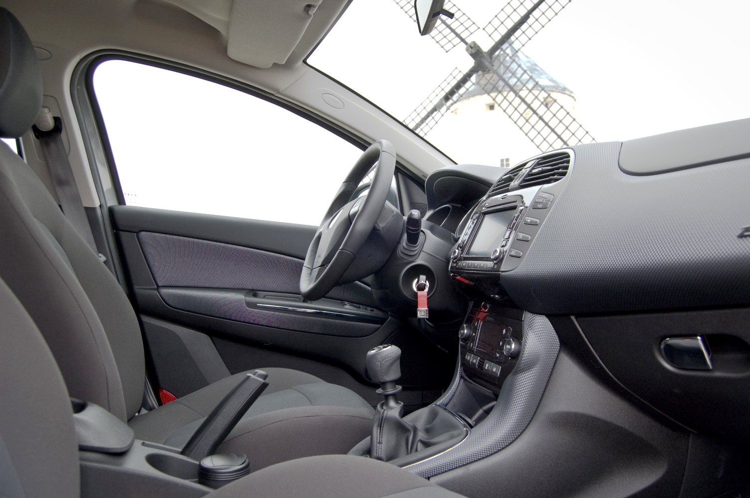 Interior with manual gear shift and dashboard