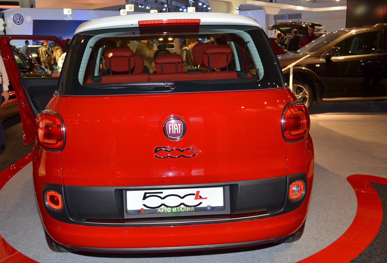 Rear view with taillights and rear windshield of a hatchback
