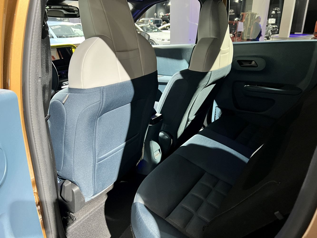 Rear seating and upholstery design with two-tone seats