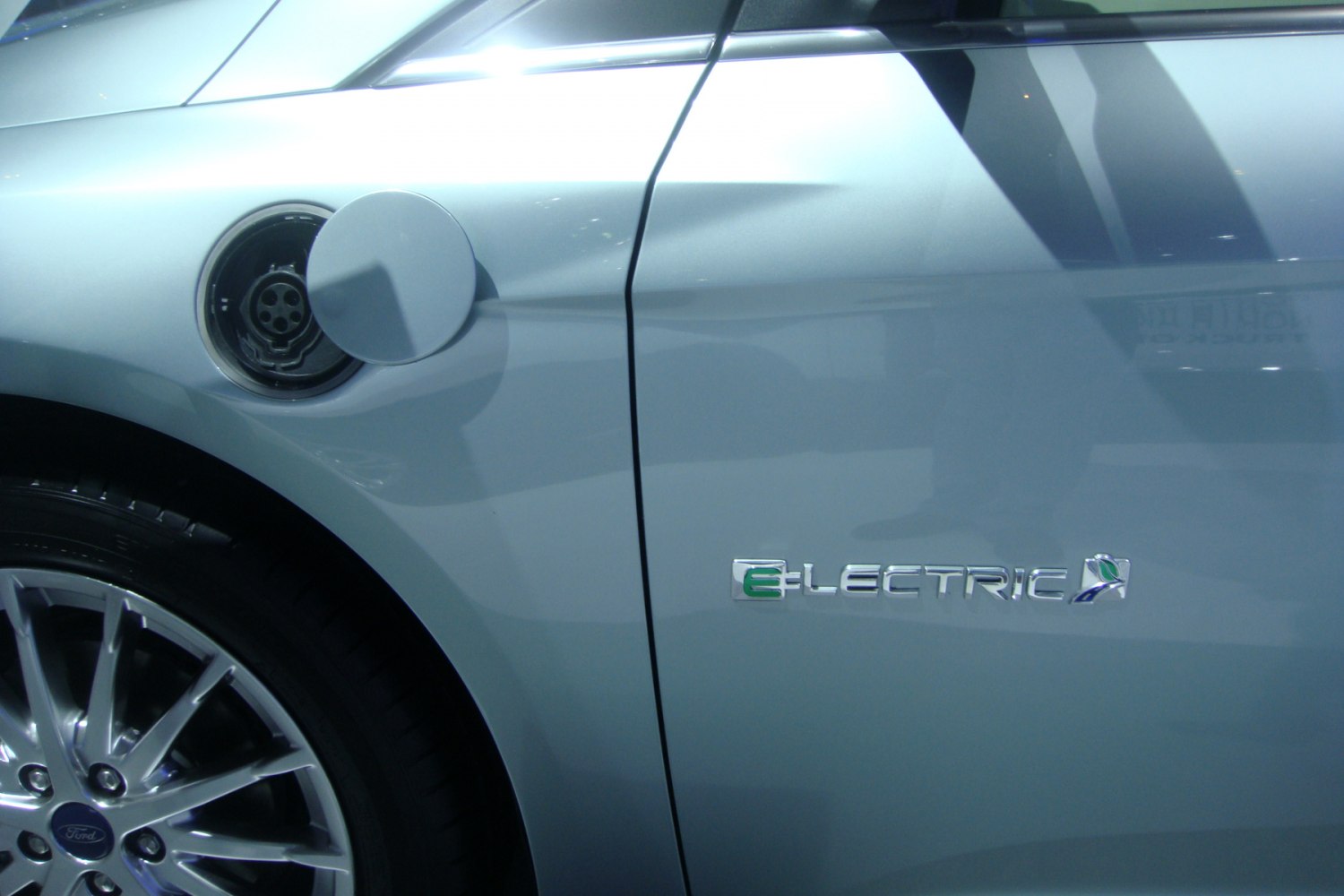 Electric charging port and 'Electric' badge on car side