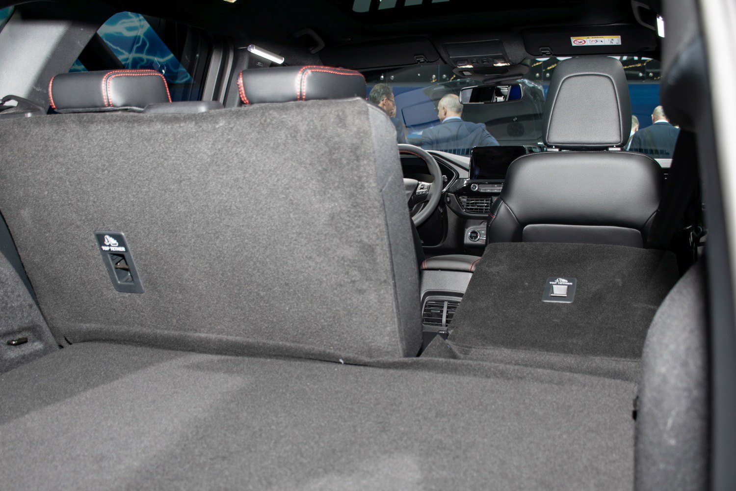 Foldable rear seats expanding large rear cargo space