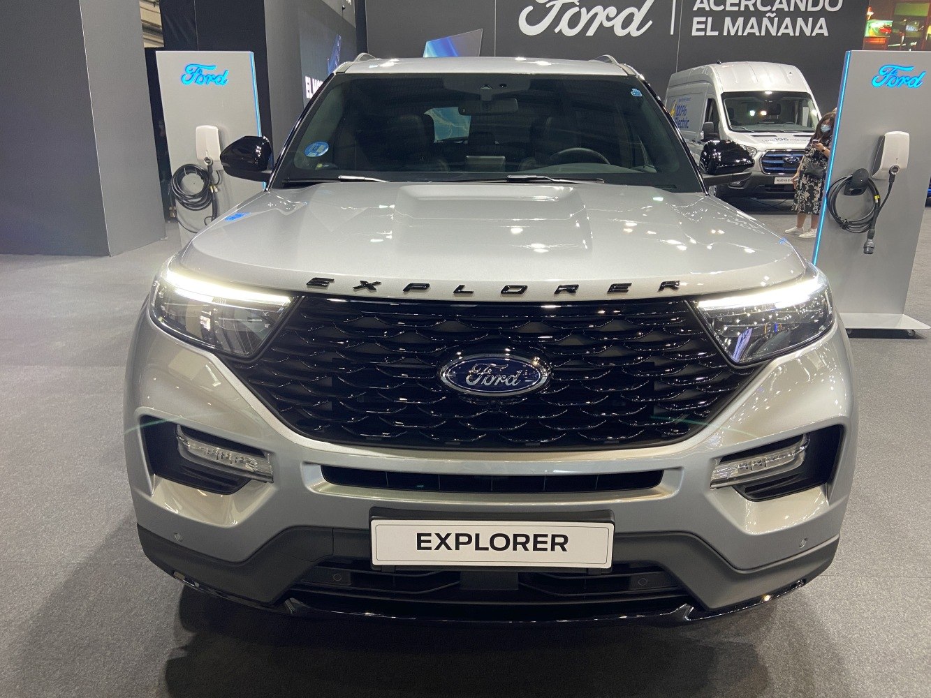 Front grille and LED headlights of a modern SUV
