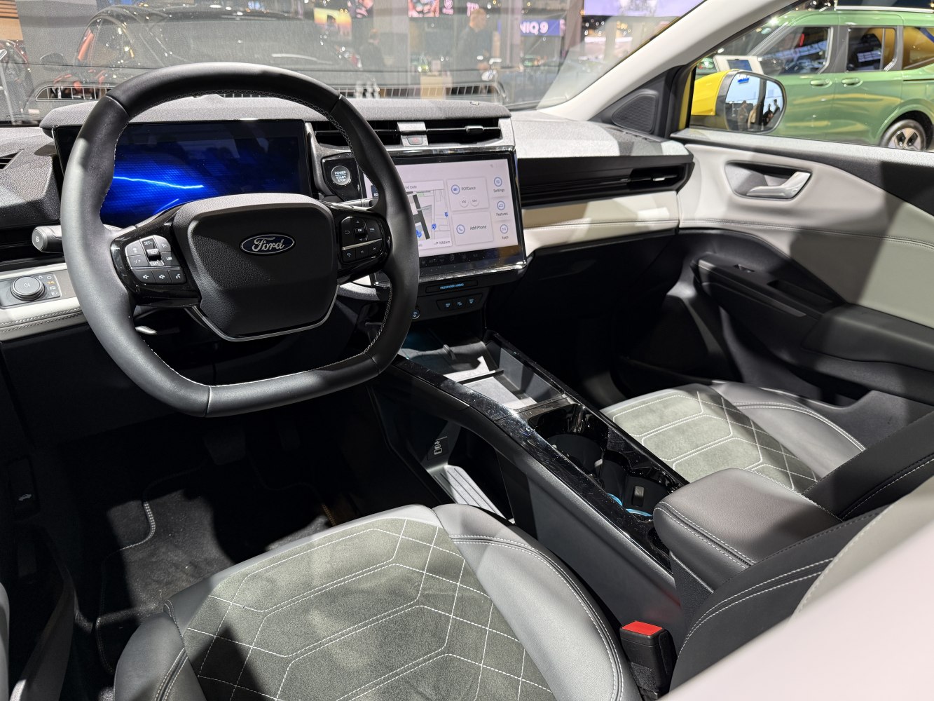 Digital instrument cluster and touchscreen infotainment in modern interior