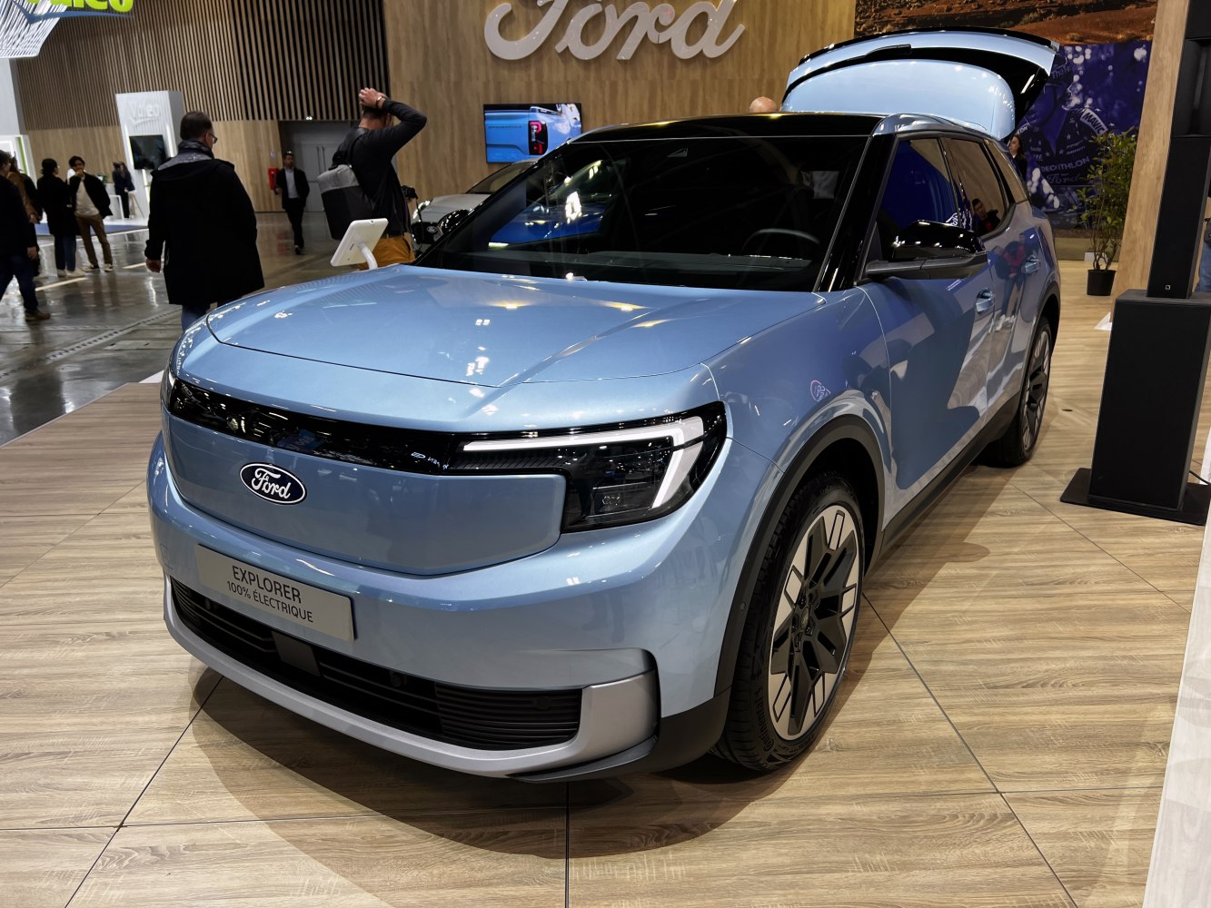 Electric SUV with smooth front fascia and LED headlights