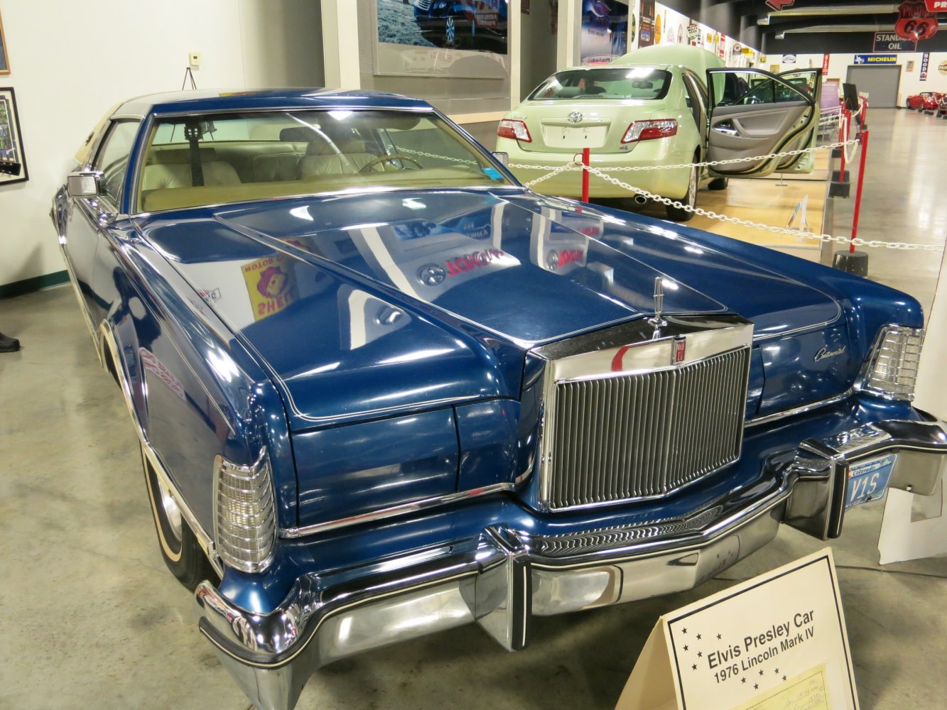 Classic front end with bold grille and chrome bumper.