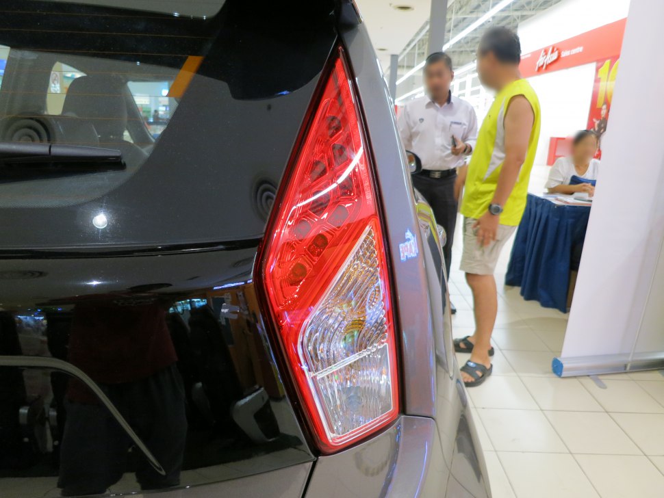 Angular rear tail light cluster on a hatchback