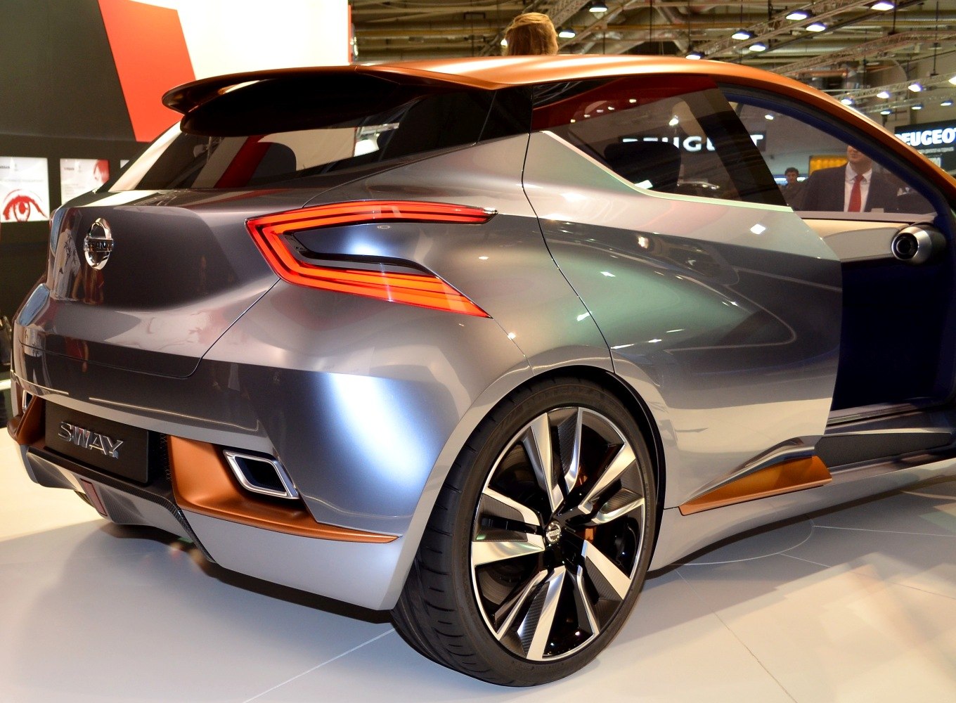 Rear design with distinctive tail lights and alloy wheels