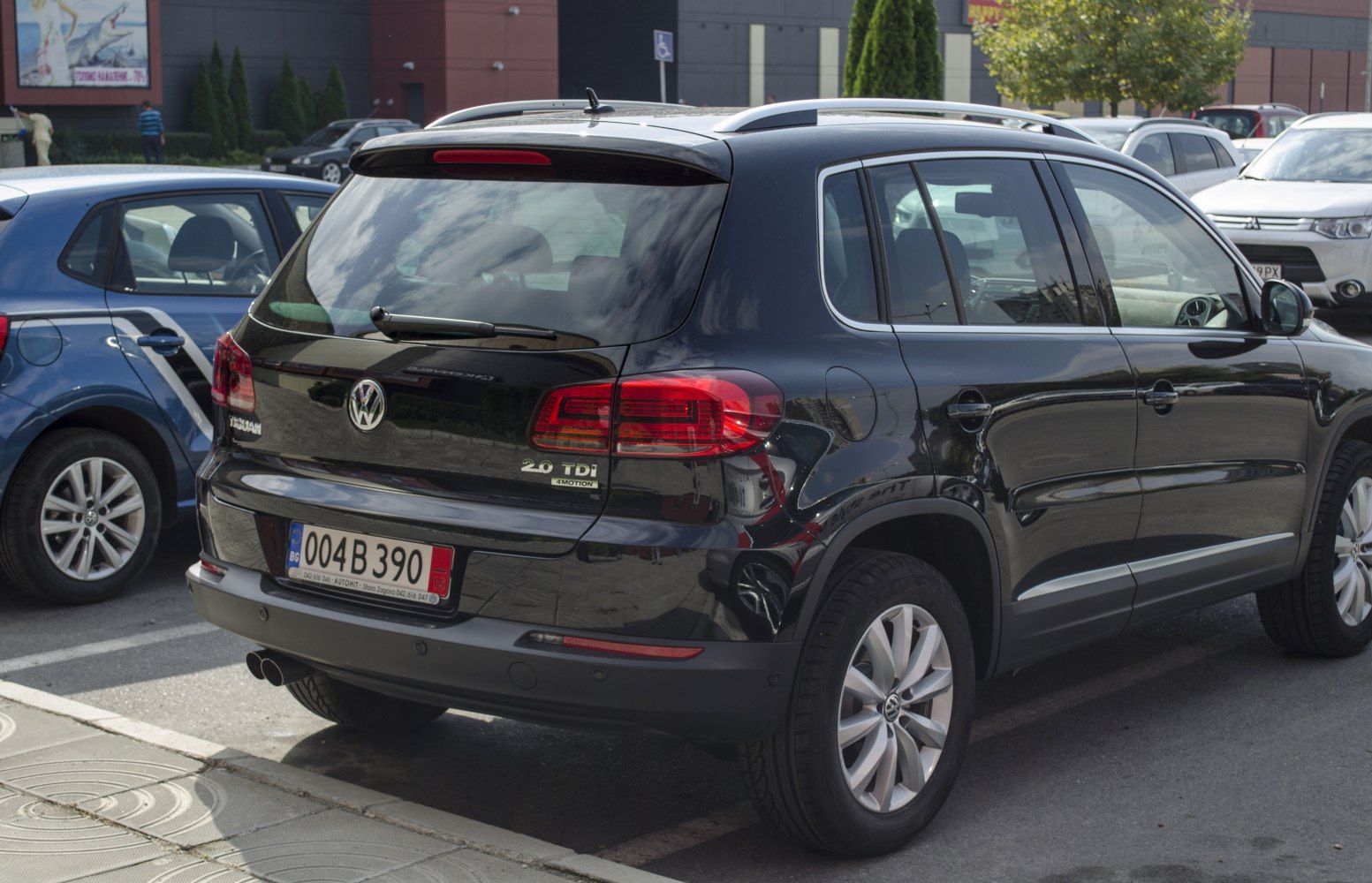 Rear view of SUV with 2.0 TDI engine badge and rear light cluster