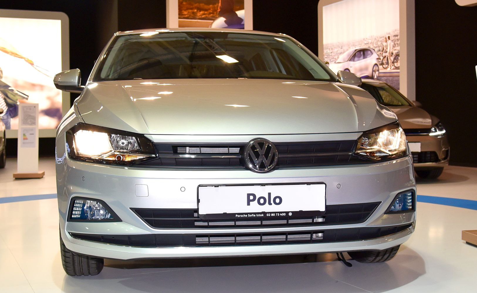 Front view with LED headlights and grille design