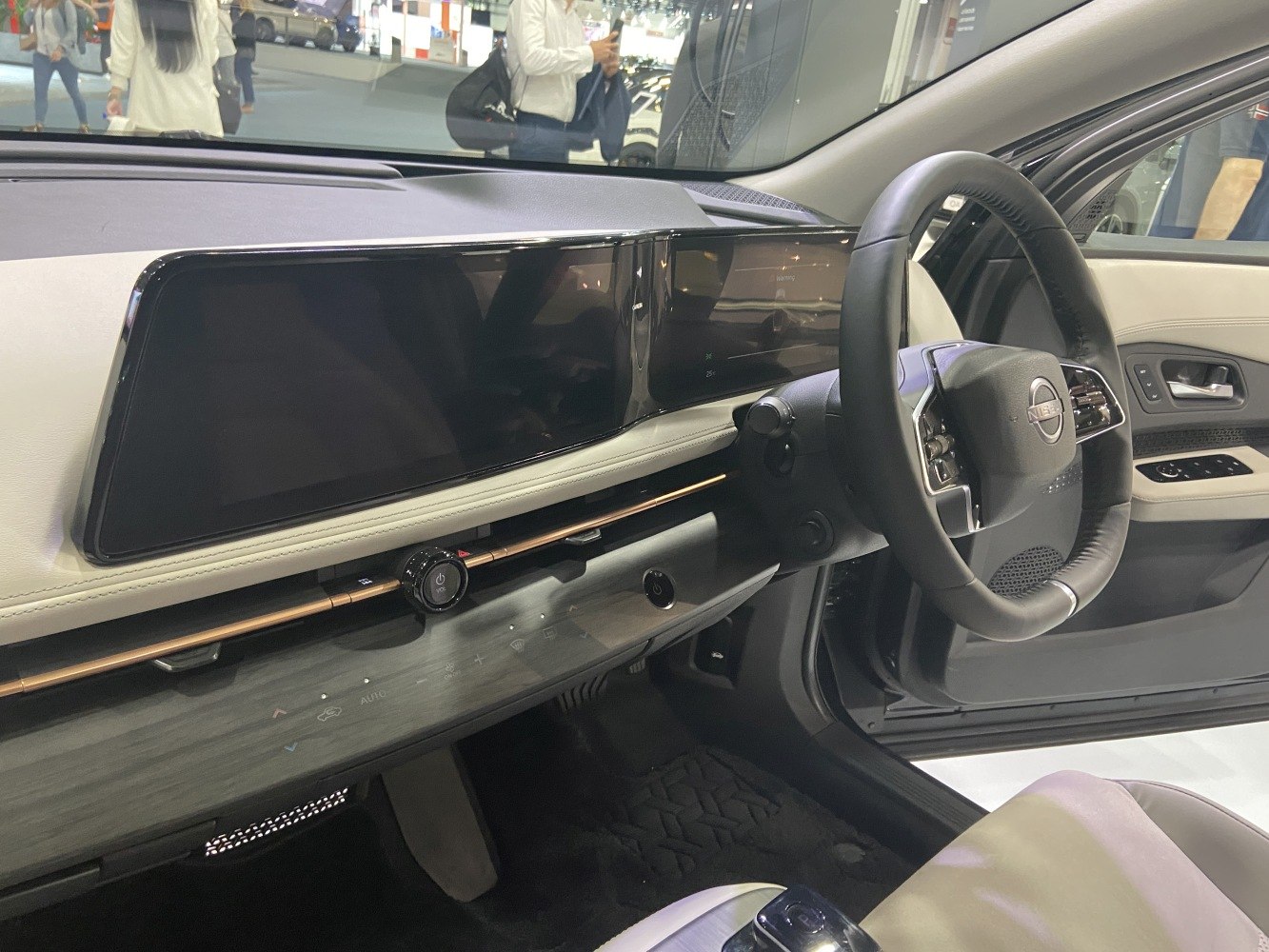 Wide digital dashboard and modern steering wheel controls