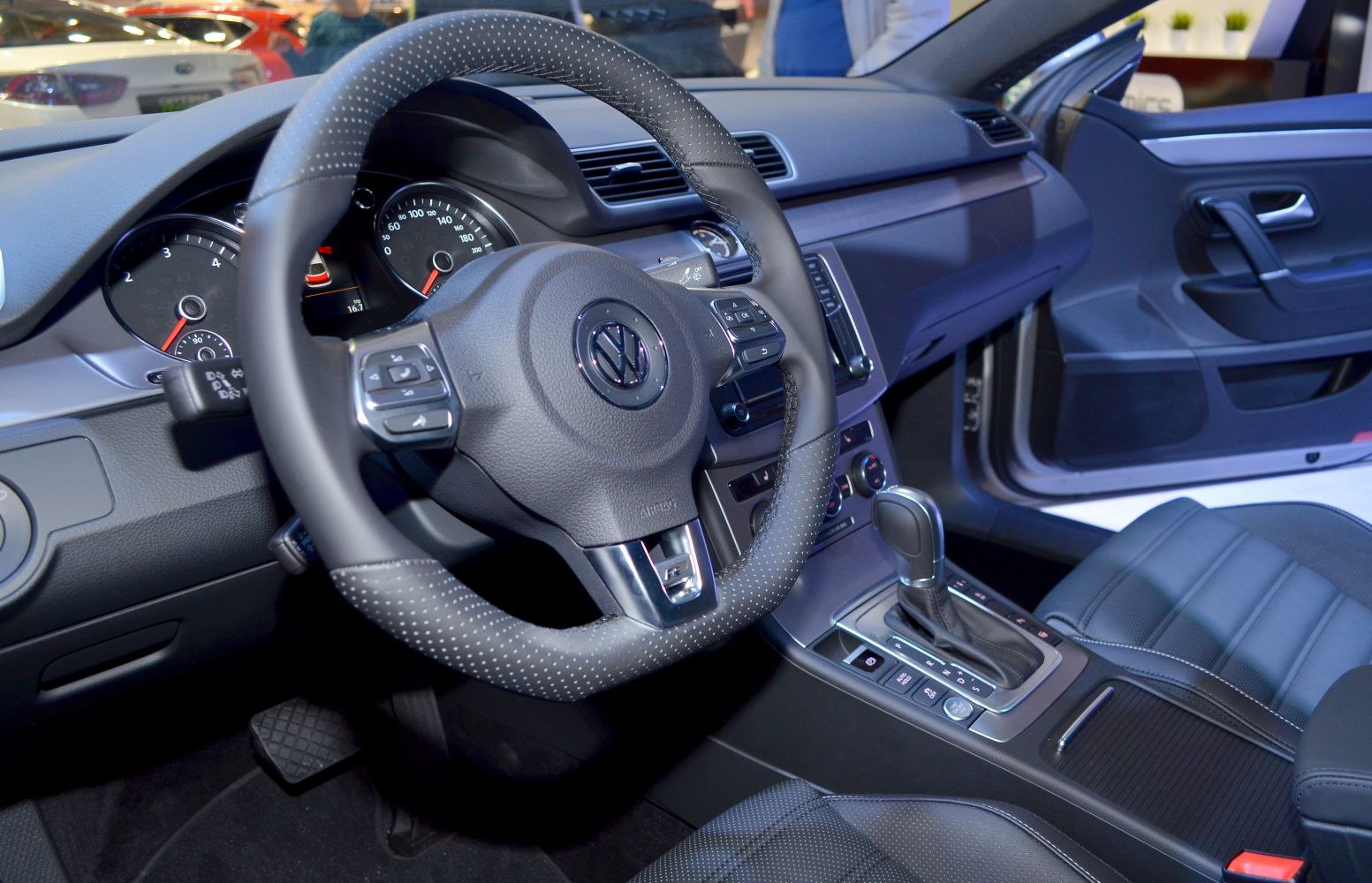 Steering wheel, instrument cluster, and center console of modern car interior