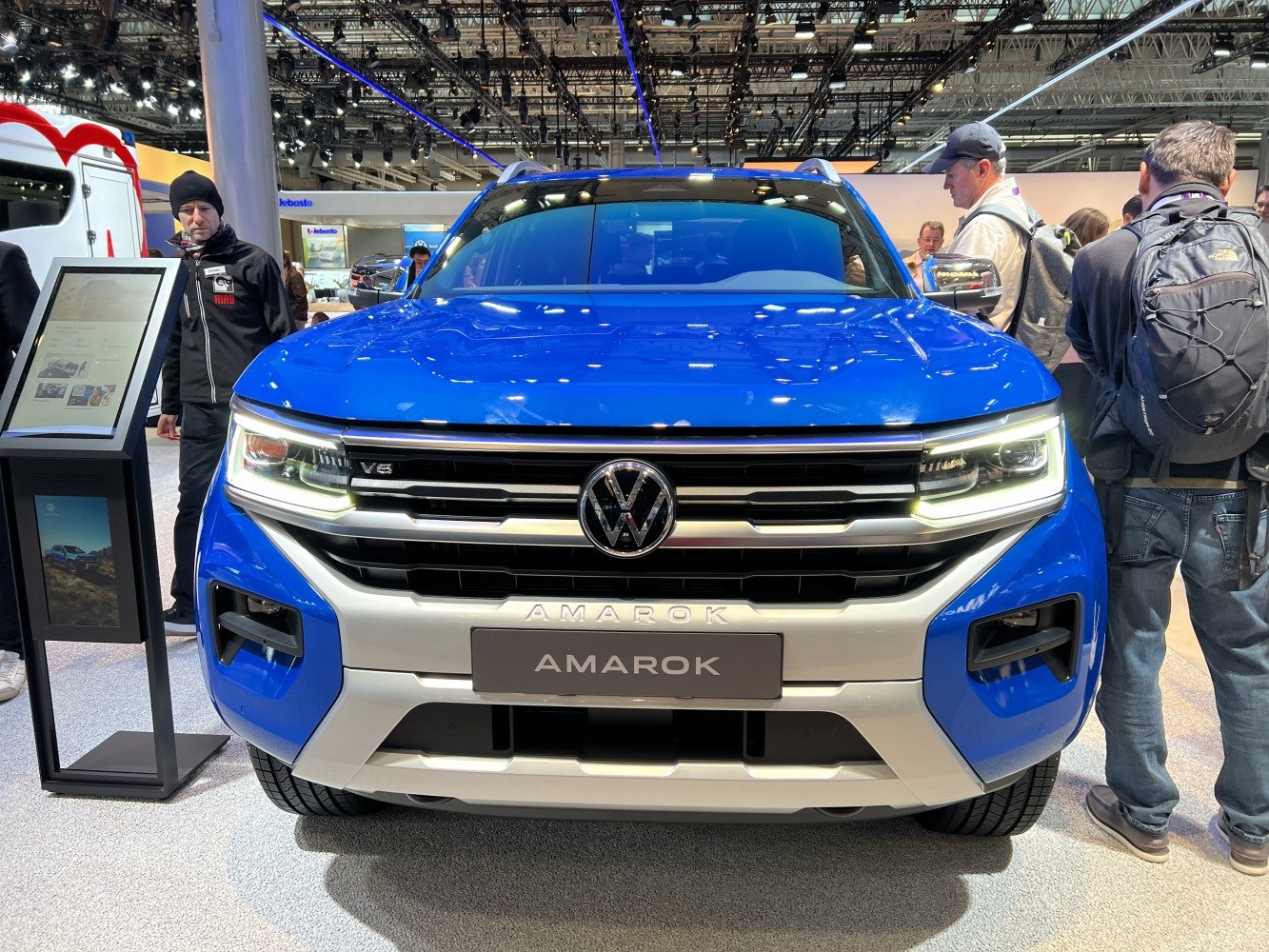 Front view with V6 badge and LED headlights
