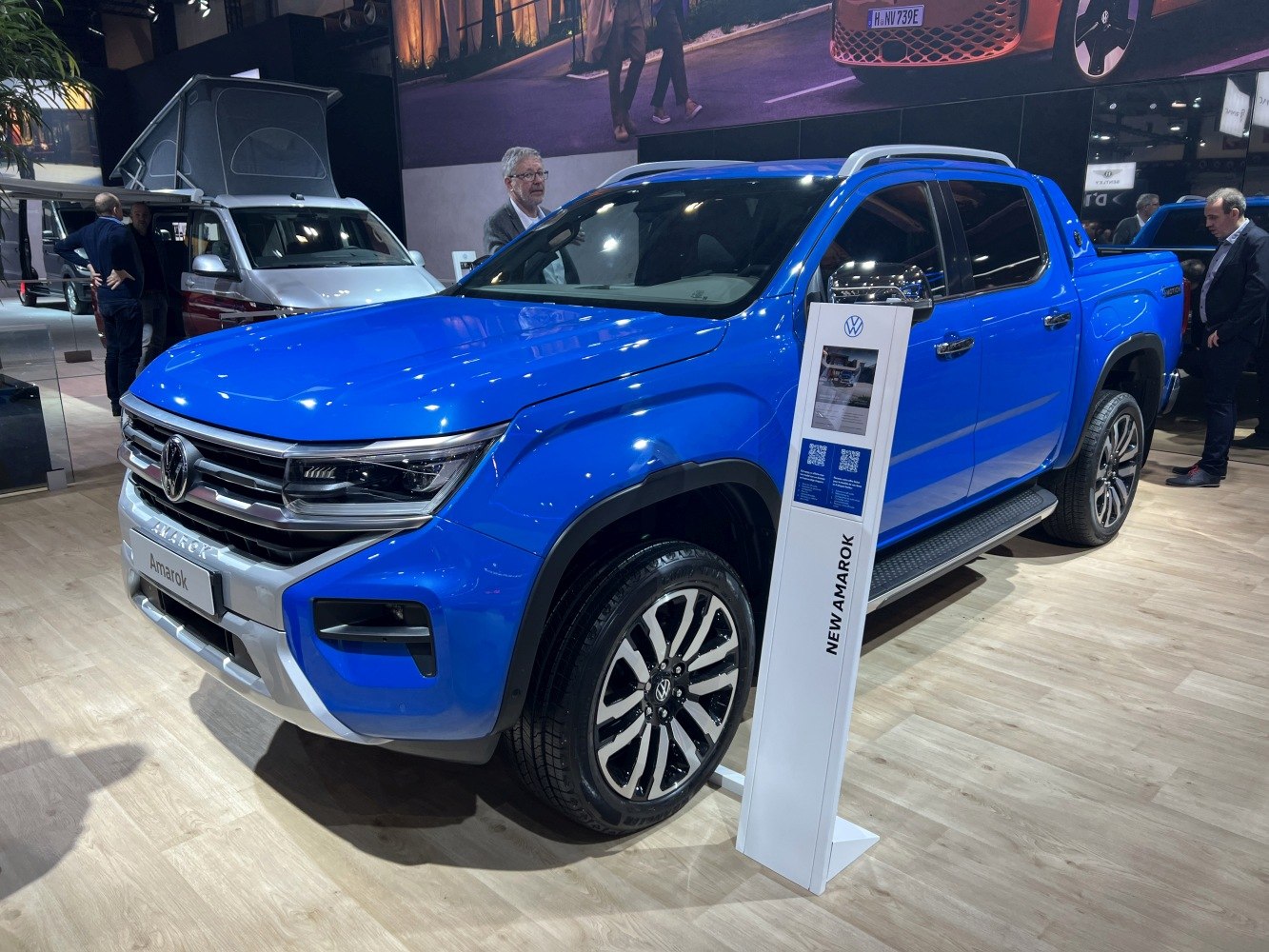 Pickup front end and alloy wheels in blue finish