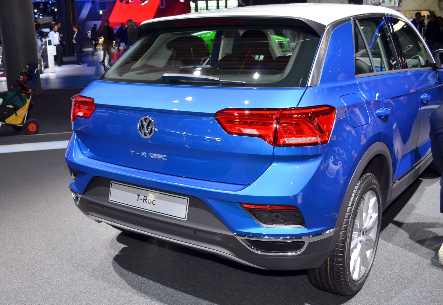 Compact SUV rear with distinct taillights and hatchback design