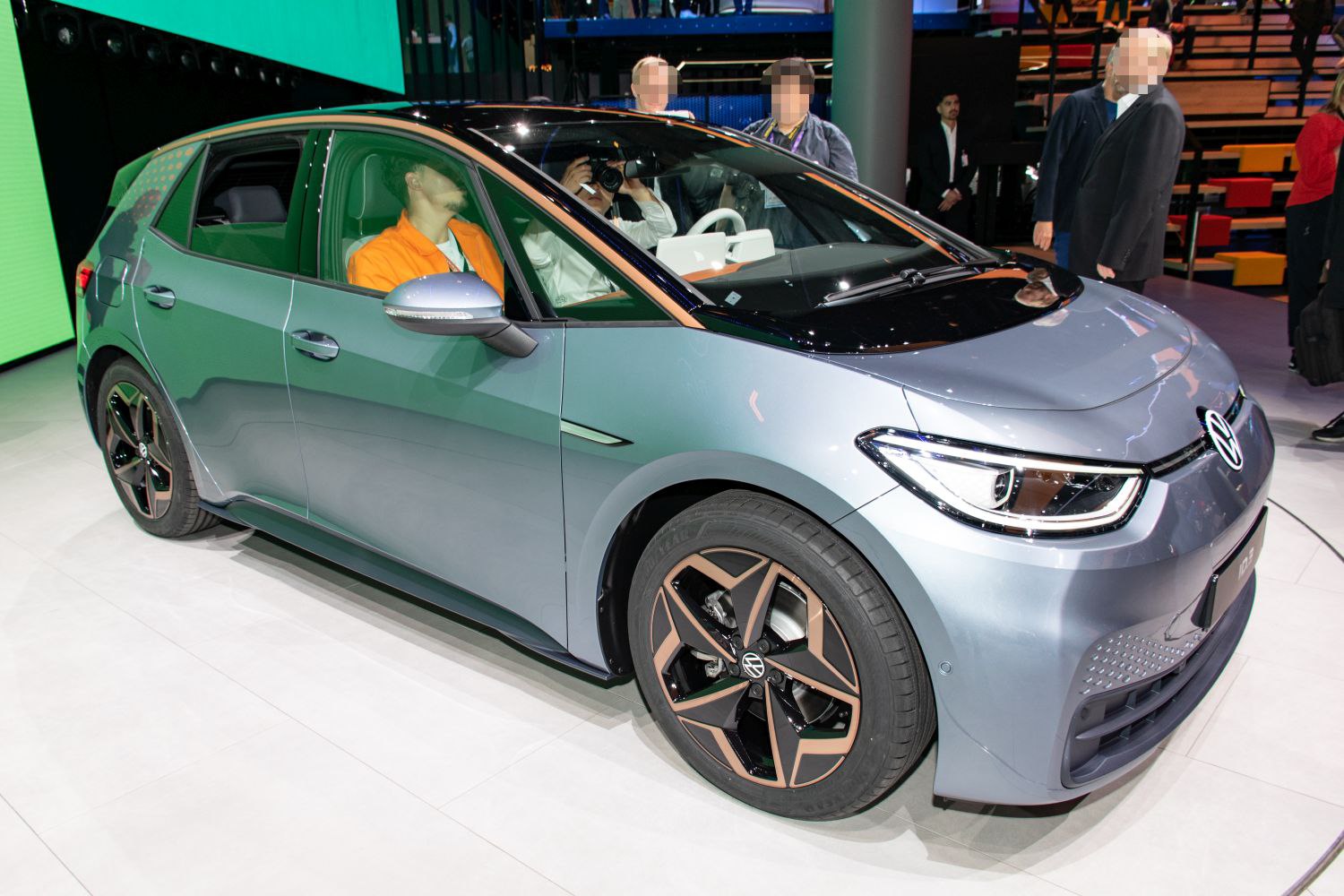 Electric hatchback with distinct alloy wheels and LED headlights