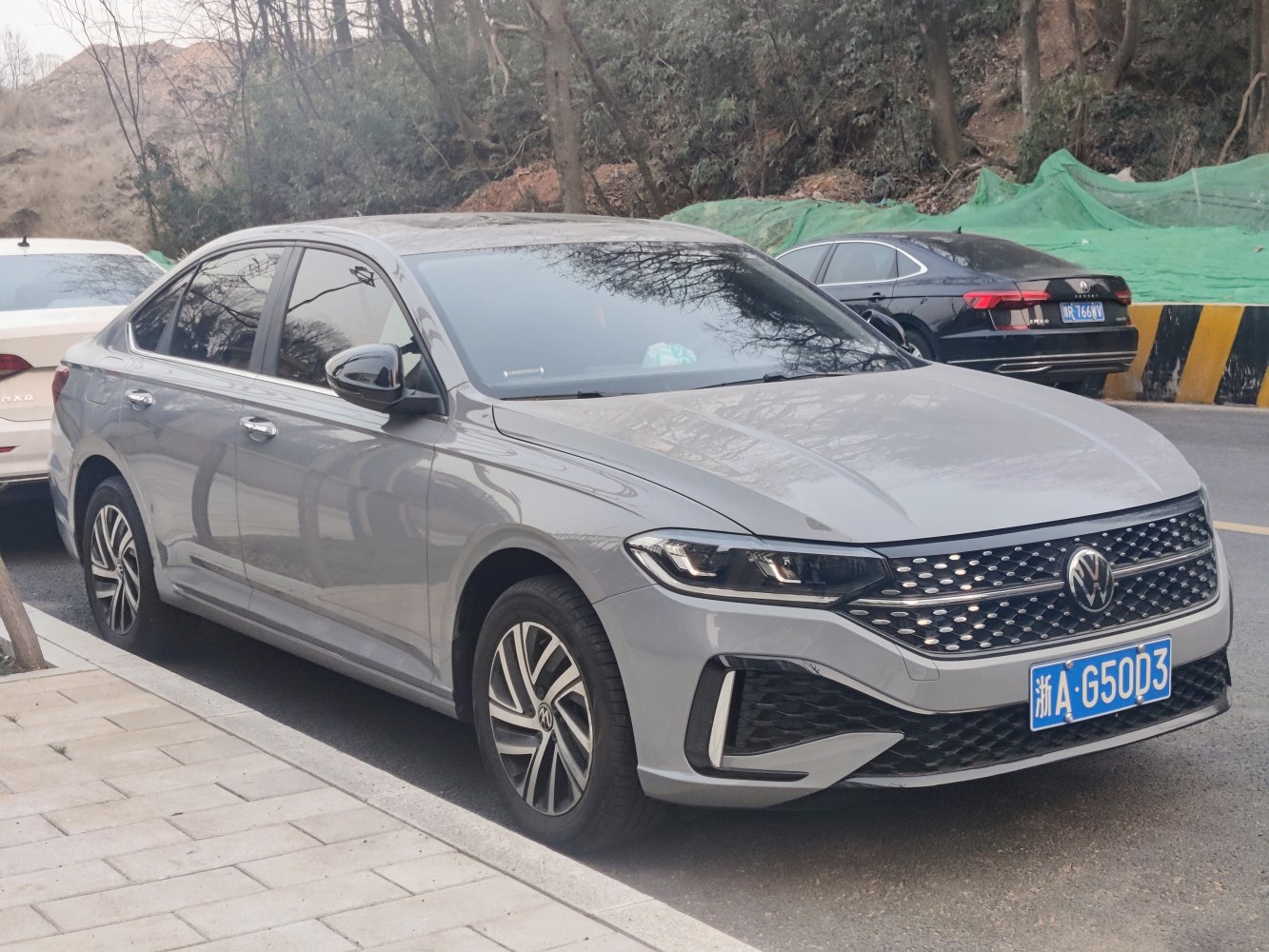 Front grille and LED headlight design on sedan