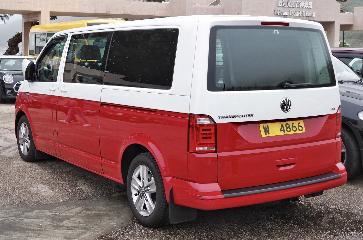 Two-tone van rear and side view with alloy wheels