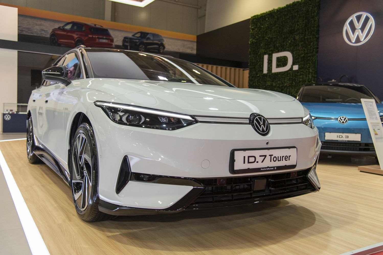 Front view with LED headlights and aerodynamic design