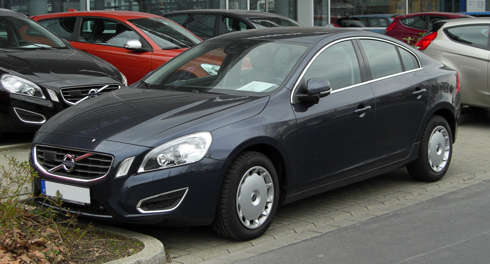 Sedan front side profile with classic wheel covers