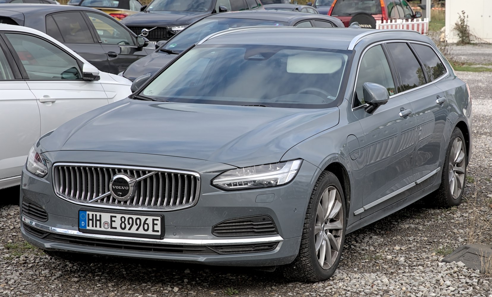 Front grille and LED headlights of a modern estate car