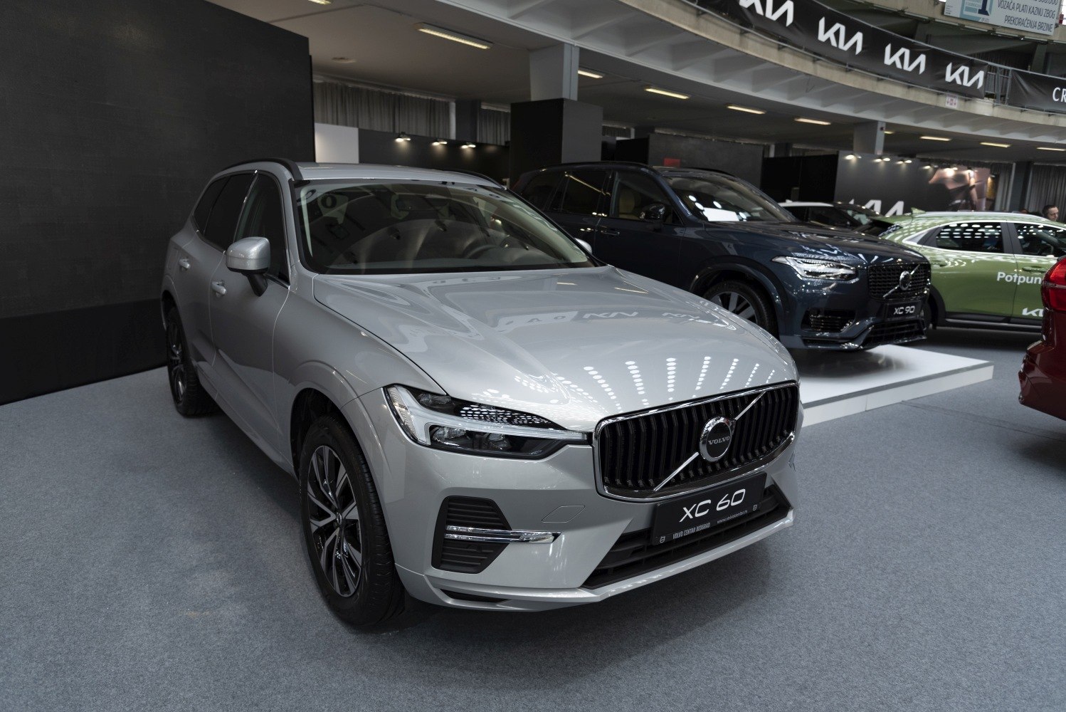 Front view of 2022 Volvo SUV with modern grille and LED headlights